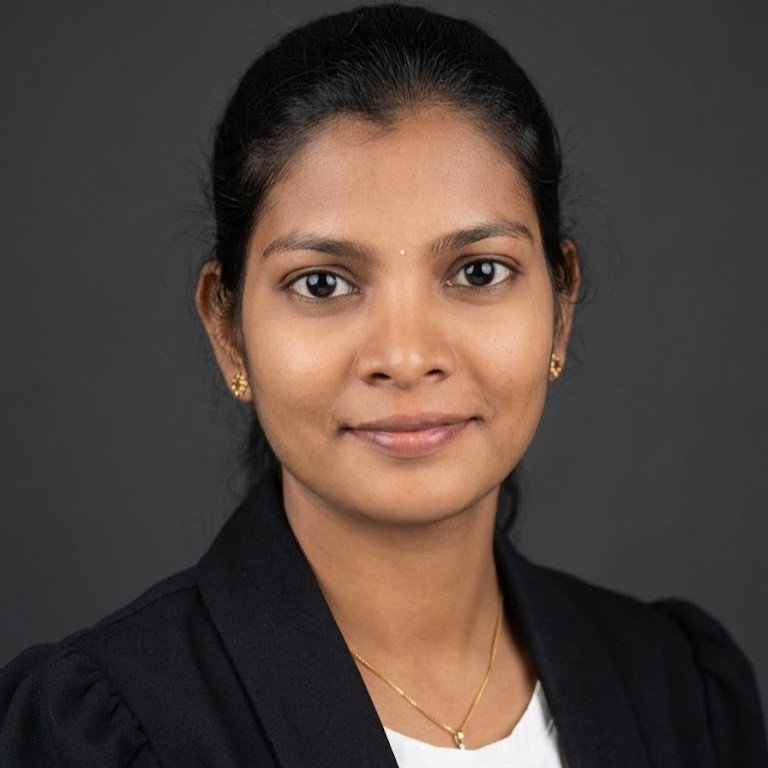 manikumari photo